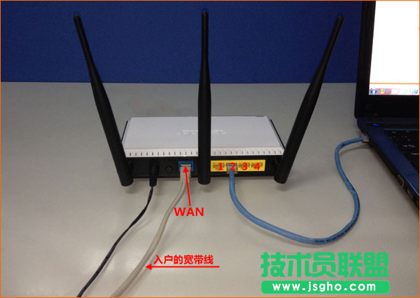 寬帶是入戶網(wǎng)線接入時(shí)，Win7電腦和無線路由器的正確連接方式