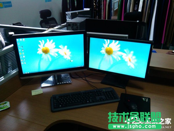 高手教你如何在WinXP系統(tǒng)下設置一臺電腦兩個顯示器？(3)