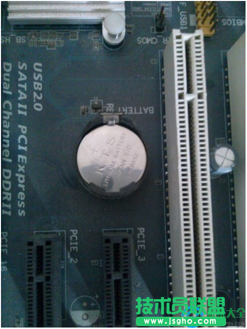 win7系統(tǒng)開機(jī)顯示Cmos checkup error怎么回事  三聯(lián)